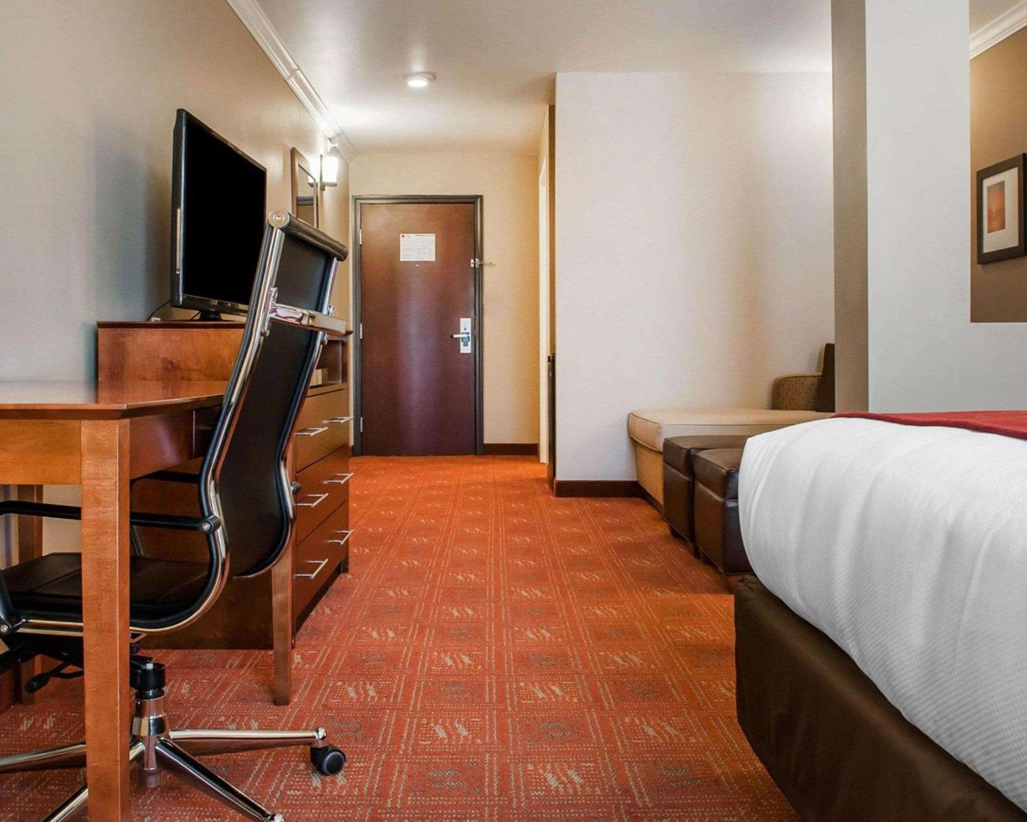 Comfort Suites Farmington Ngoại thất bức ảnh