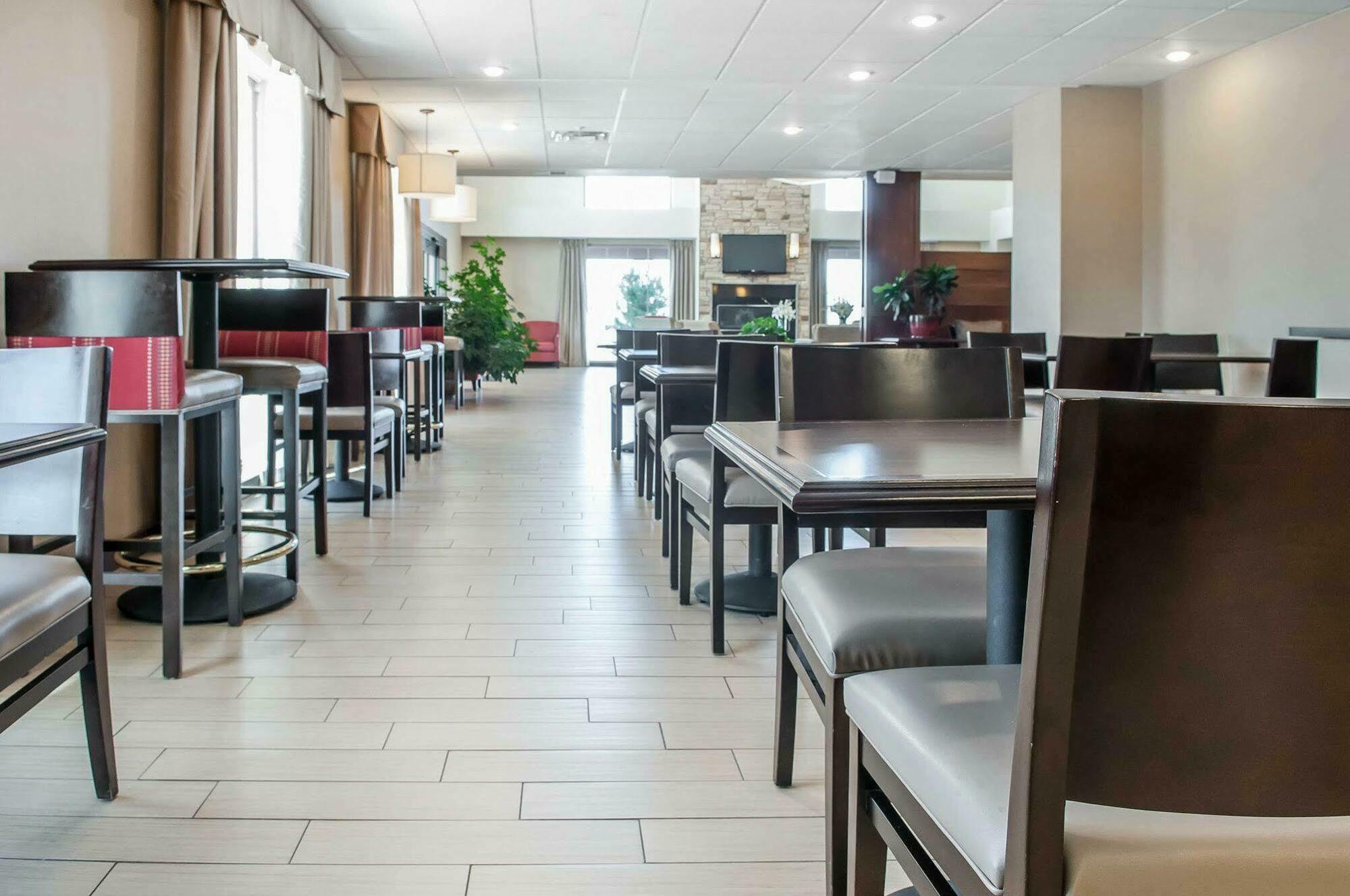 Comfort Suites Farmington Ngoại thất bức ảnh